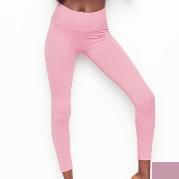 Victoria's Secret Pants - VS Seamless leggings